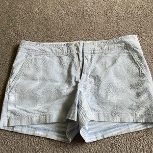 Women’s Gap shorts